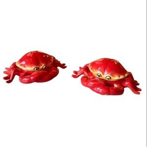 Crab salt pepper shakers set